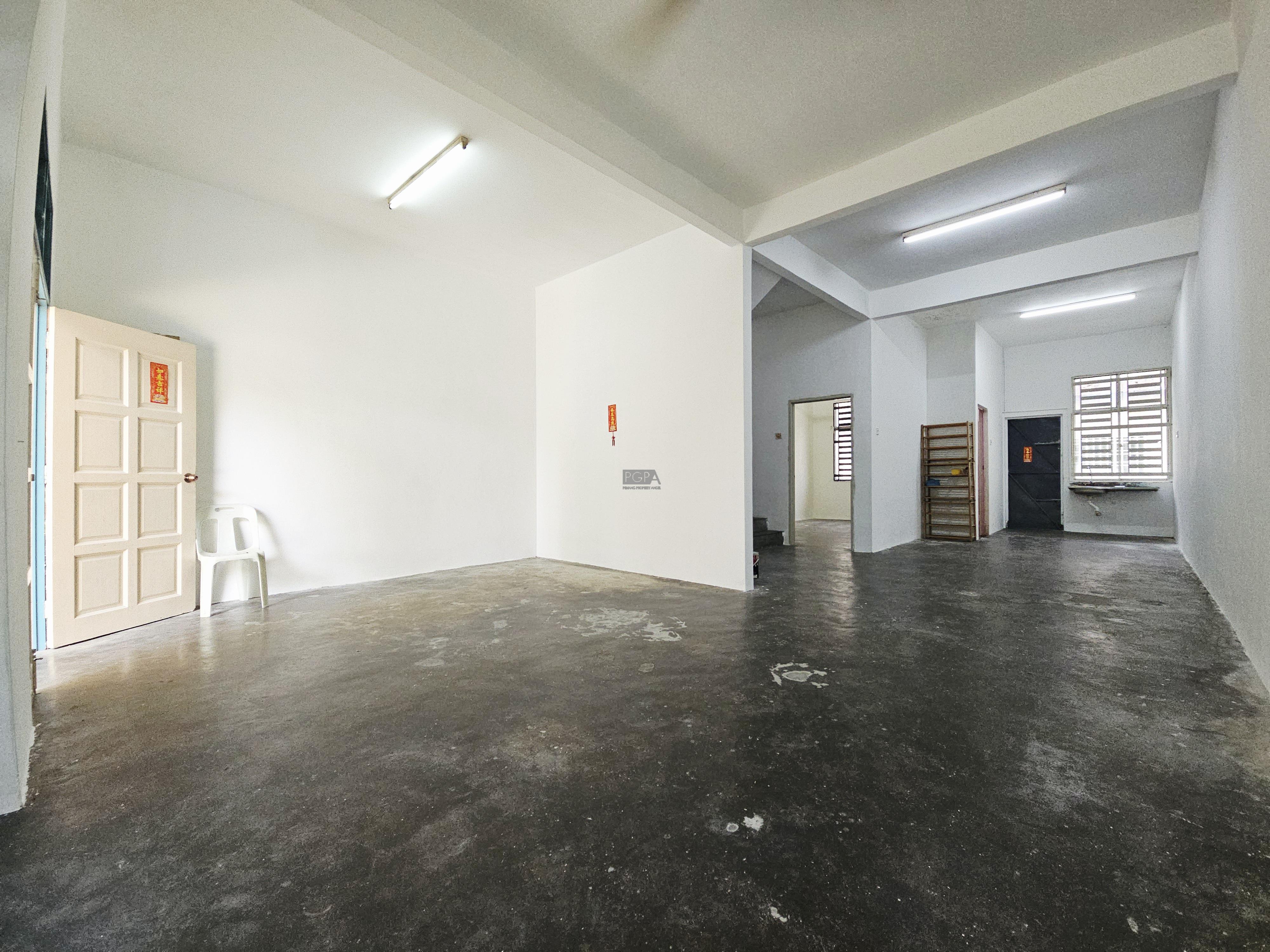 DS Terrace House, Taman Juru, Bukit Mertajam, Penang.