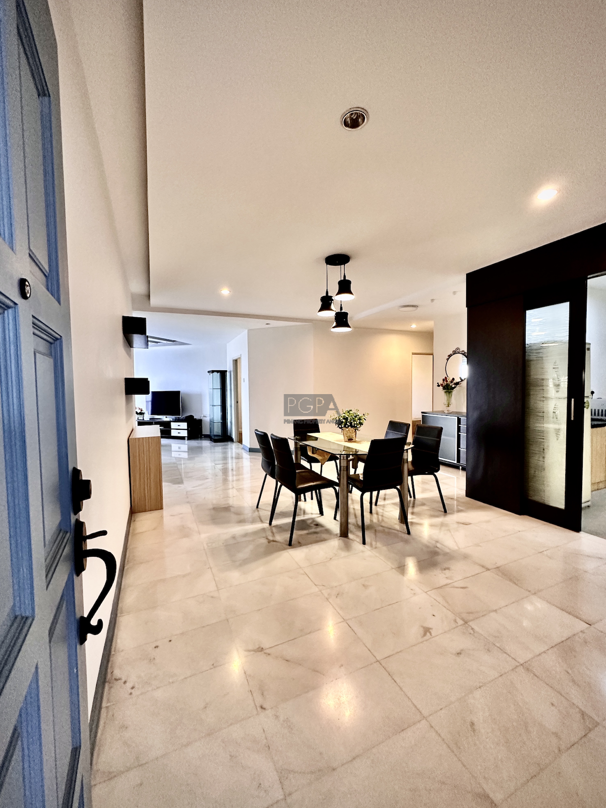 Marina Bay Condominium (Tower B, High Floor) in Tanjong Tokong.