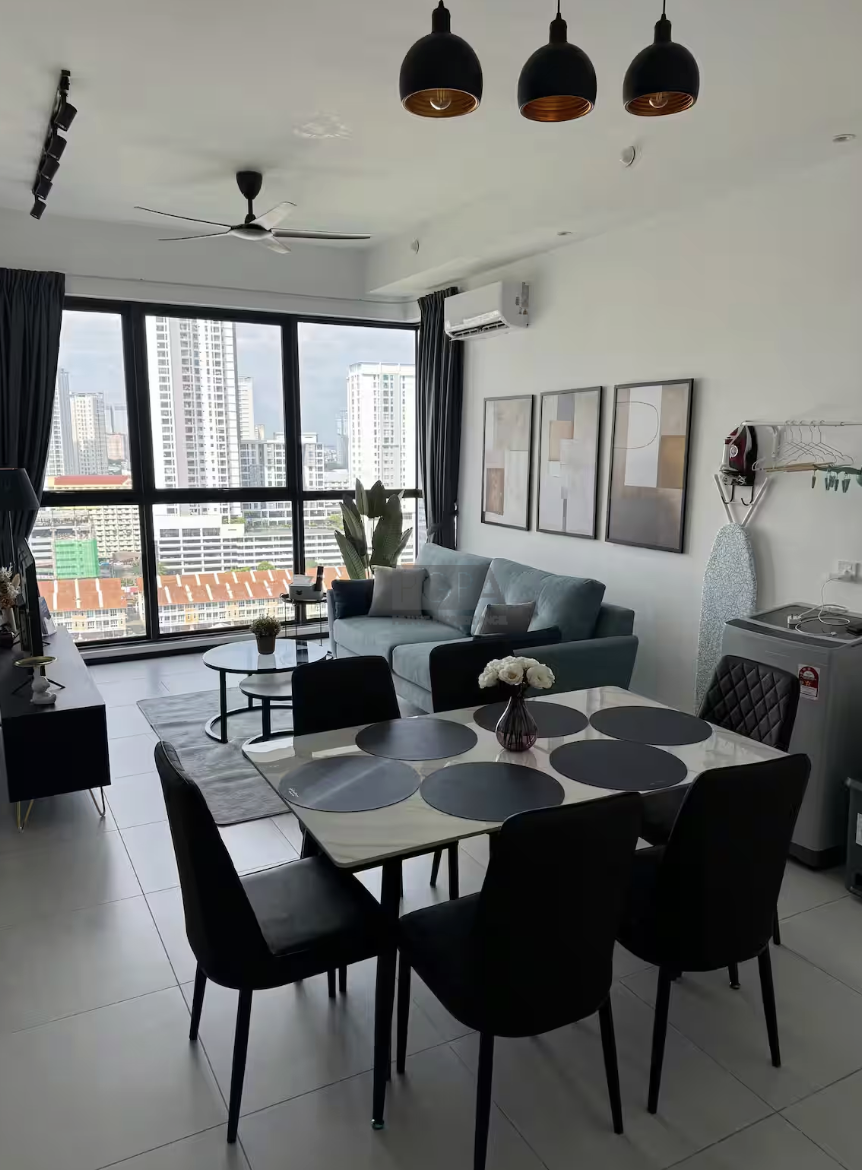 Urban Suites Condominium in Jelutong.