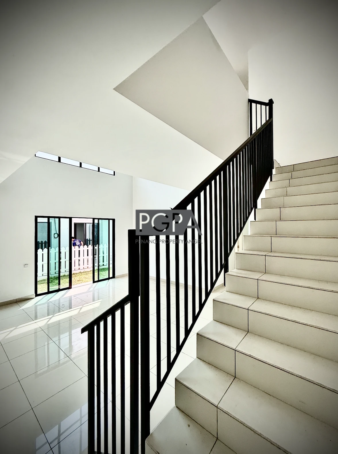 Beldon Double-Storey Semi-Detached Home @ Eco Horizon.