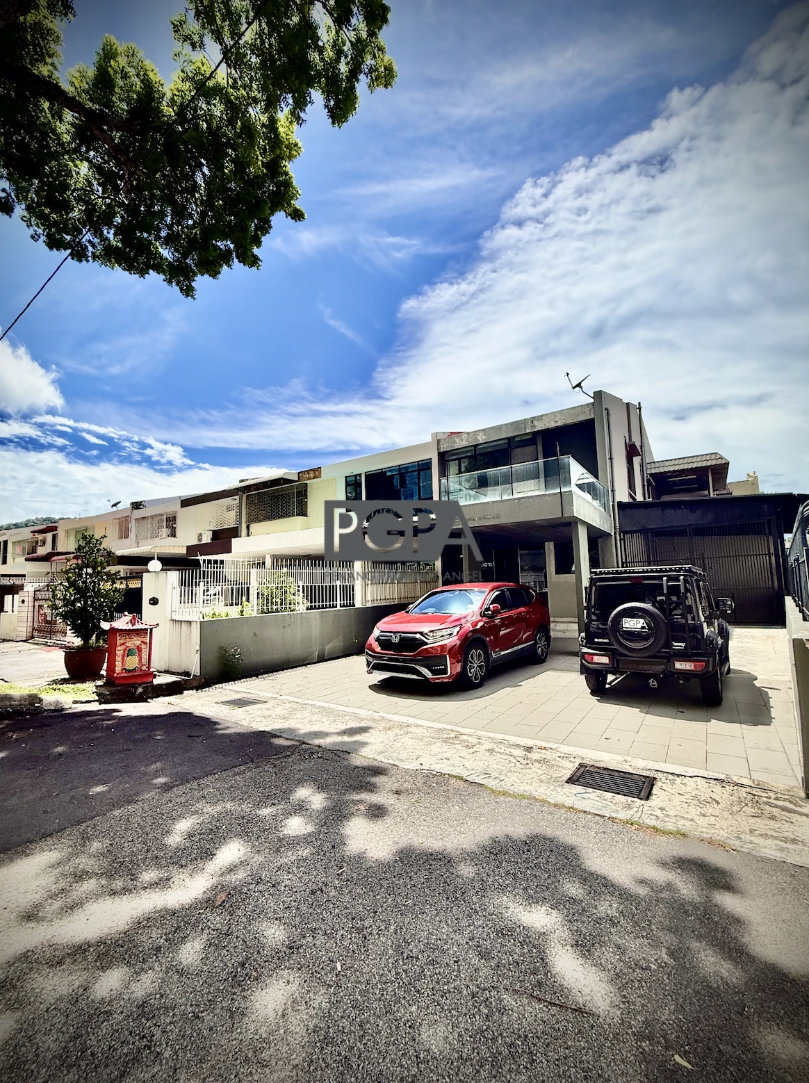 Prime Corner Double-Storey Terrace in Persiaran Midlands, Pulau Tikus.