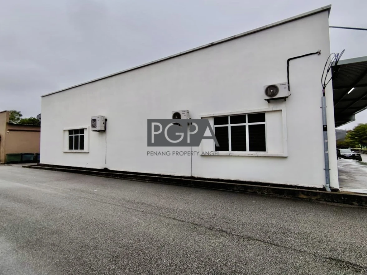 1.5-Storey End-Lot Shoplot @ Taman Waja Indah, Kulim.
