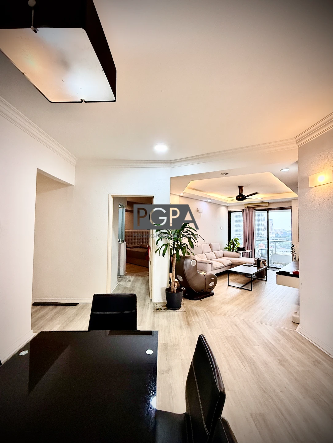 Marina Bay Condominium (Tower A, High Floor) in Tanjong Tokong.