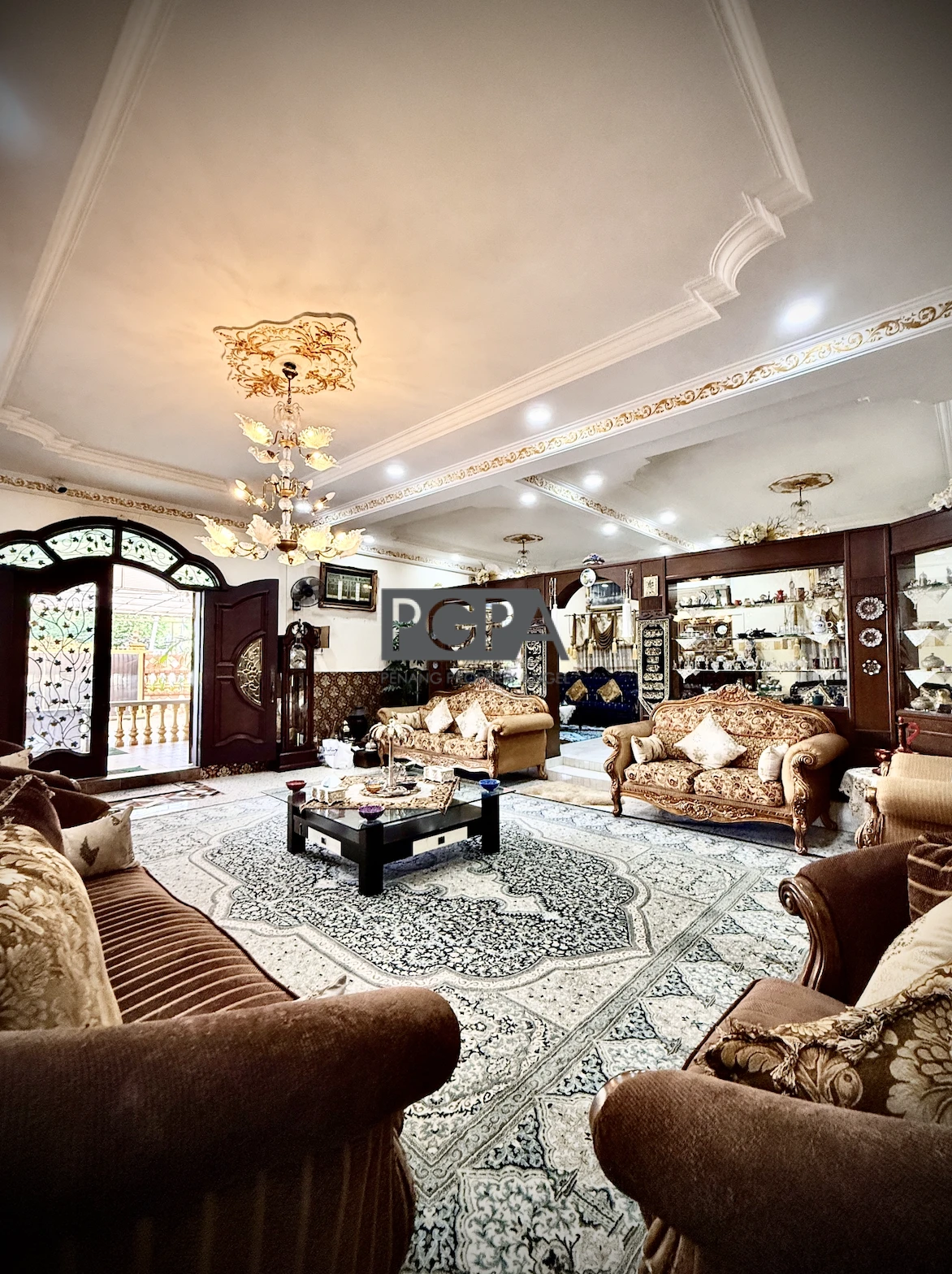 Double-Storey Bungalow in Bukit Mertajam – Classic Malay Living, Prime Yet Private.