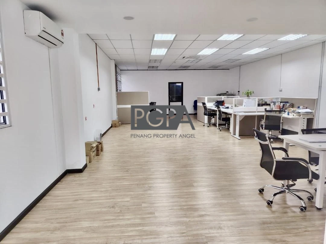 1.5-Storey End-Lot Shoplot @ Taman Waja Indah, Kulim.